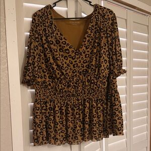 Leopard Print V-Neck Blouse
